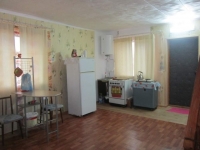 /photos/100222.jpg?w=640&h=480