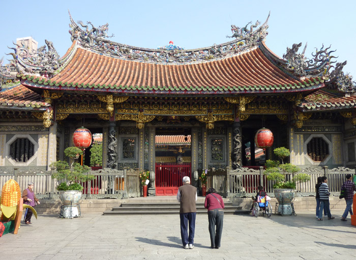 Тайвань: Старинный храм Луншань